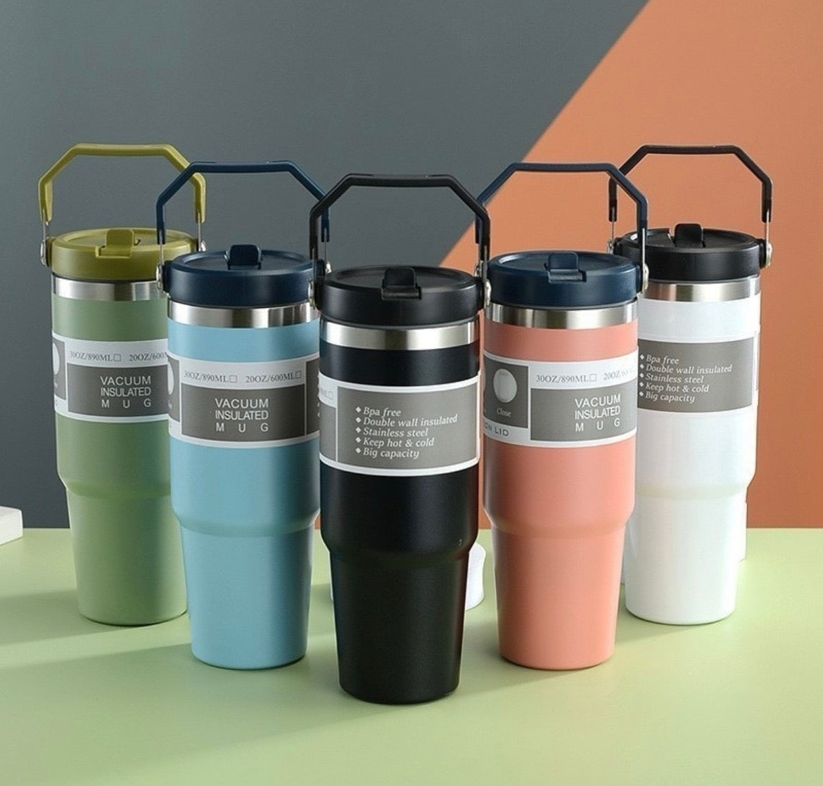 INSULATED VACUUM STAINLESS STEEL TUMBLER CUP WITH HANDLE AND SUCKER(900ML)
