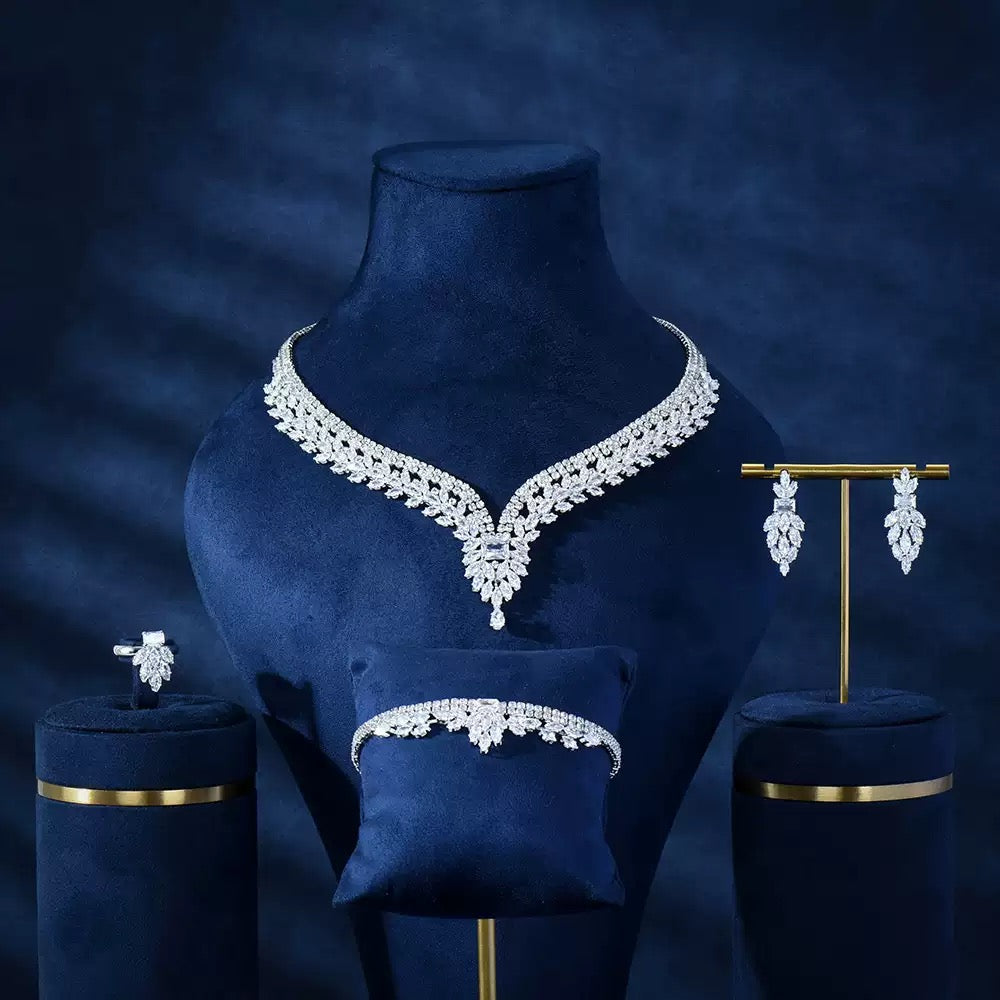 Minimalist Style High-End Zircon Jewelry Four-Piece Set