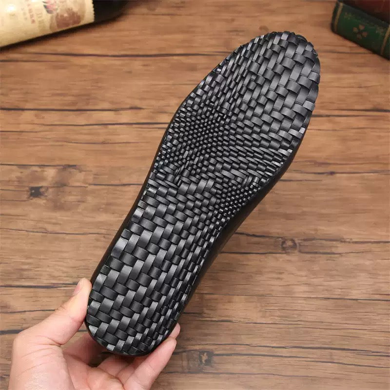 Men's summer Baotou half-tow leather hand-woven European station trendy casual sweat-absorbent breathable