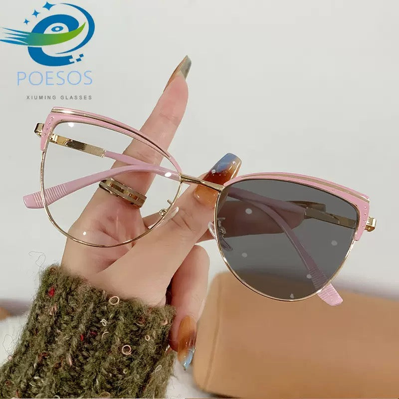 New 2026 Fashion Photochromic Glasses For women..