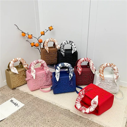 2026 mini luxury bag  Medium size, big style