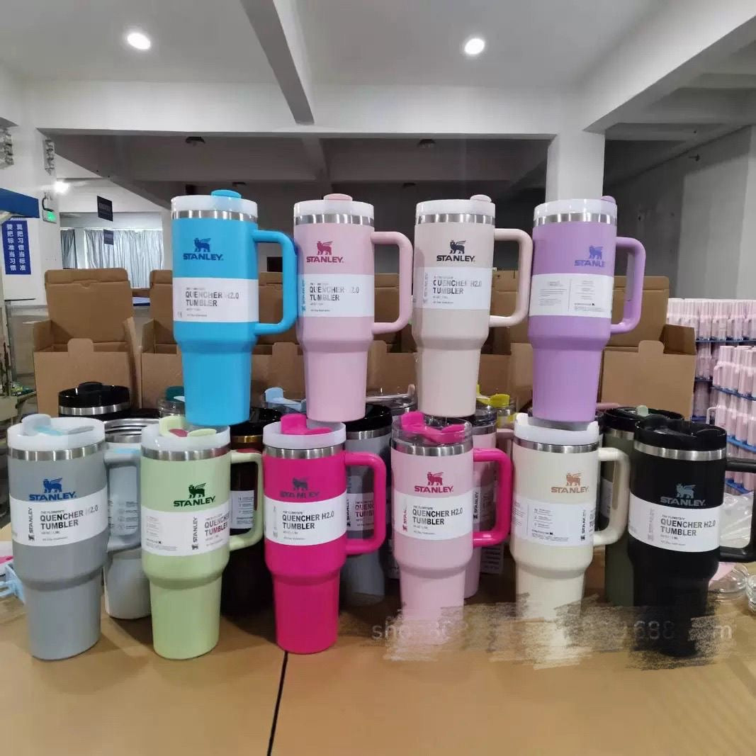 Stanley Quencher H2.0 Tumbler 40oz – Stainless Steel with Straw & Handle (2025 Edition)